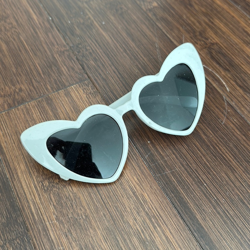 White heart sunglasses